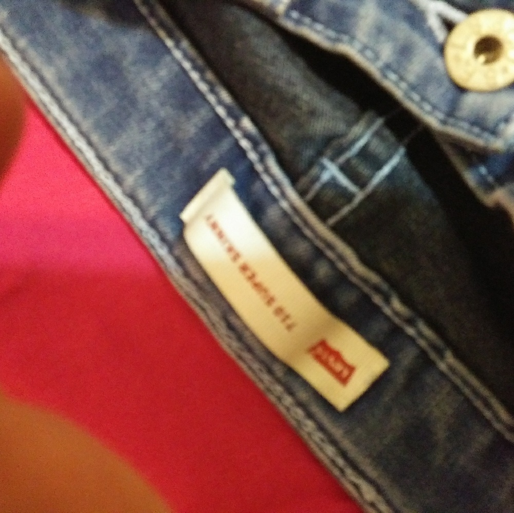 Levis 710 - Picture 3 of 4
